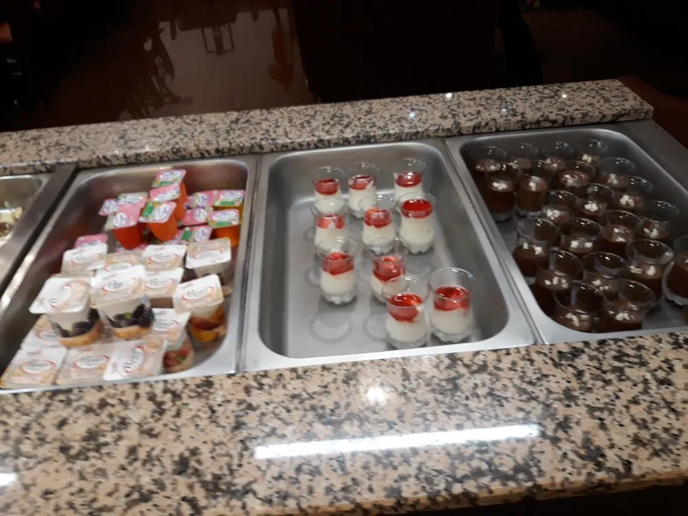 Fromage Blanc Et Coulis de Fruits Rouges